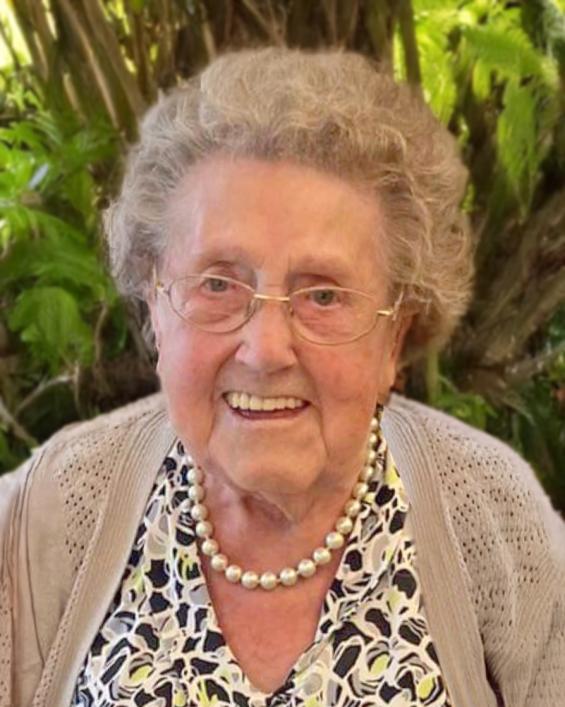 Constance 'Stenske' JUGHMANS