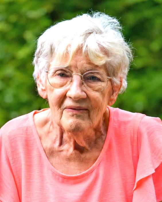 Liliane RAYMAEKERS