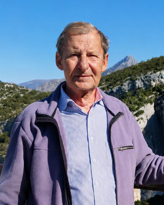 Theo VAN DAEL